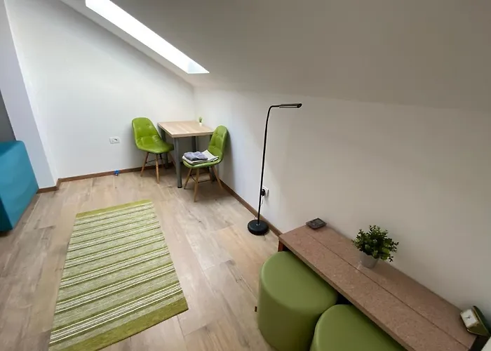 شقة Netflix Cloud 2 تيميشورا